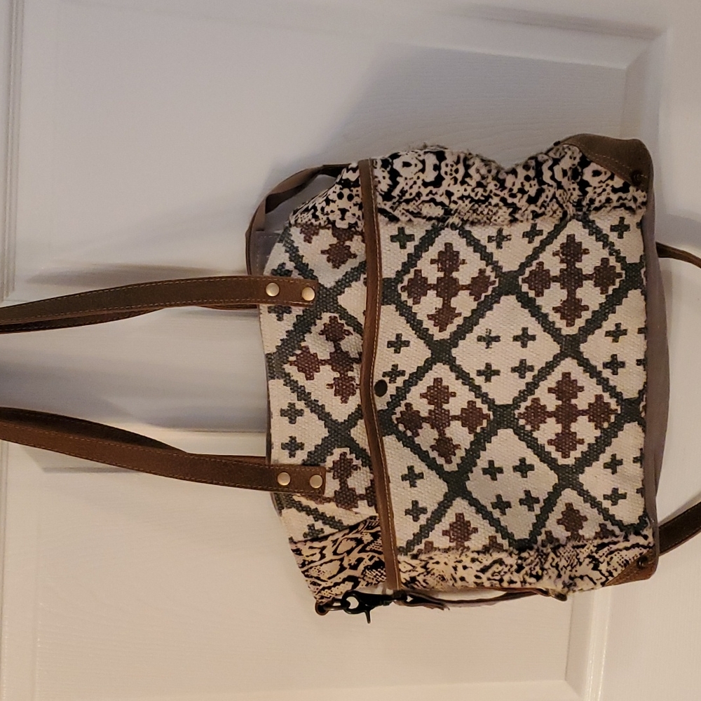 Myra bag, great condition